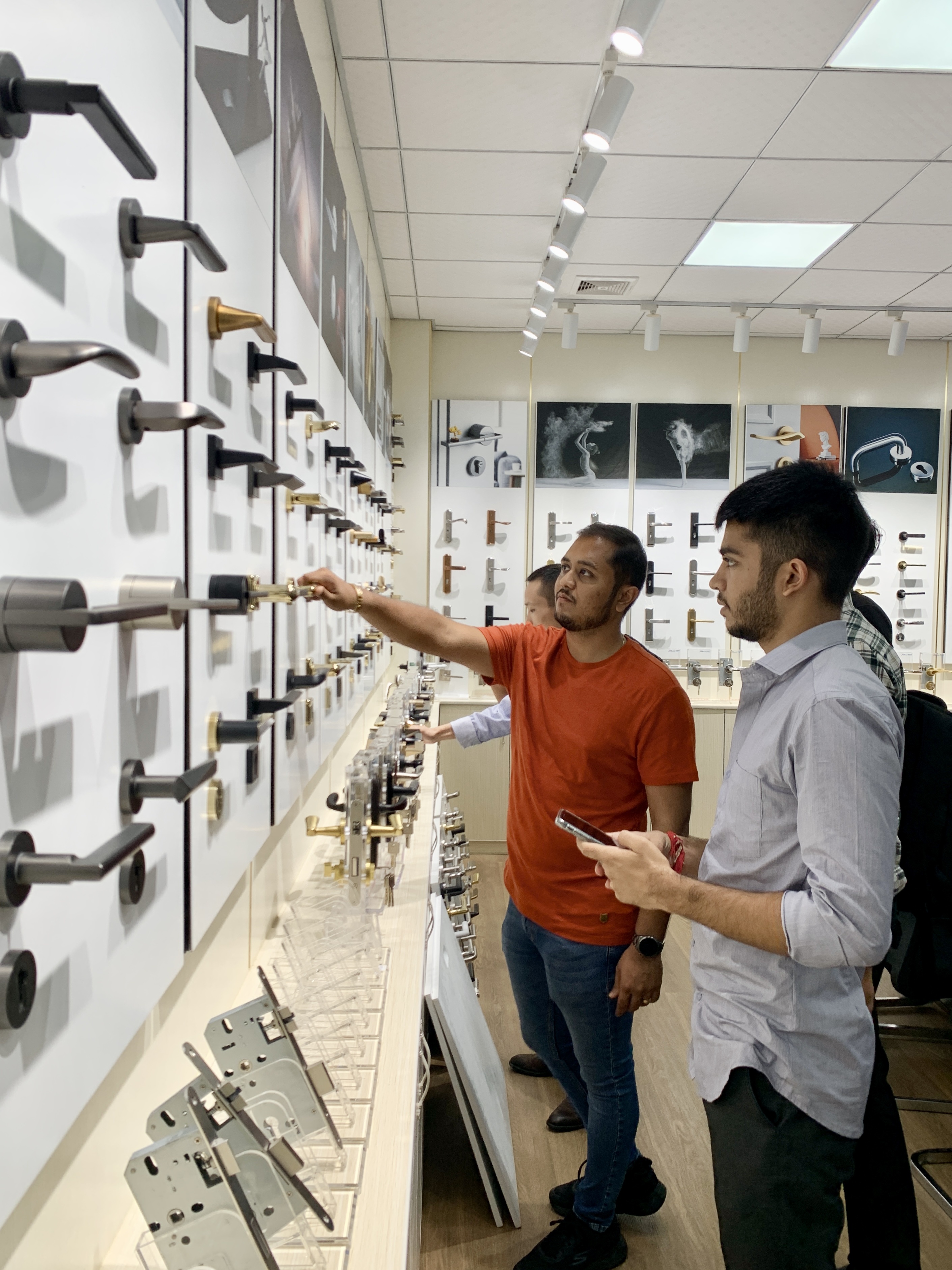 Customer visit 6